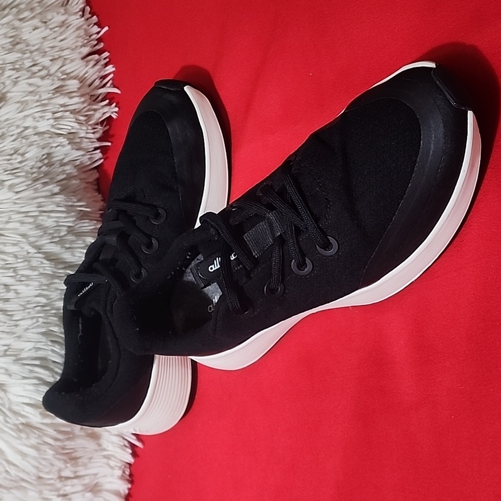 allbirds Men's Wool Runner Protect - Picture 3 of 10